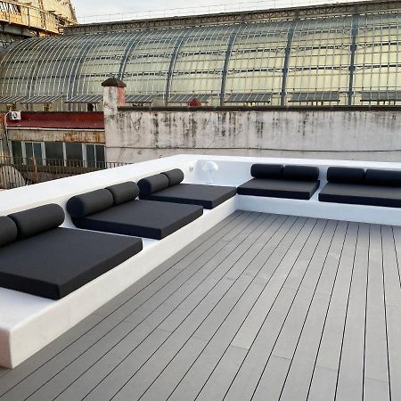 Appartement Attico Santa Brigida à Naples Extérieur photo