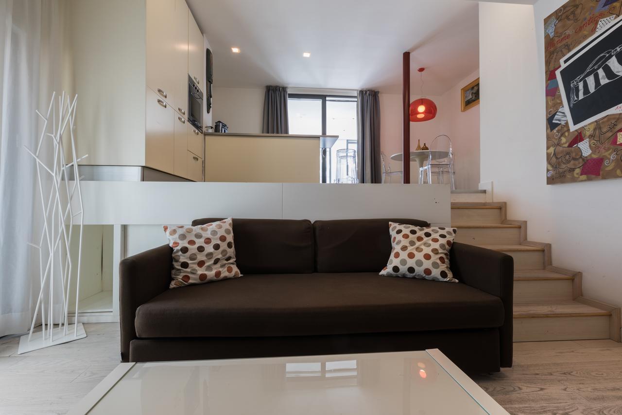 Appartement Attico Santa Brigida à Naples Extérieur photo